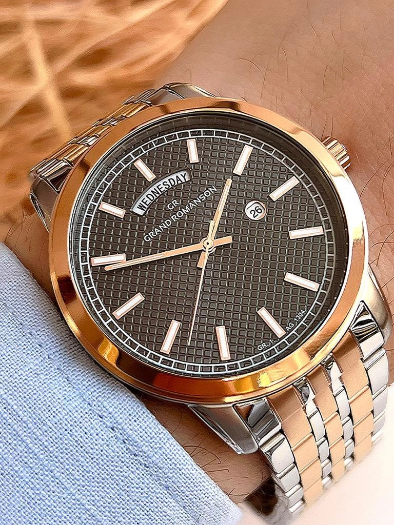 BLKT.2.378 RMS Romanson Grandmaster Özel Seri Kararmaz Renk Atmaz 5 Atm 46 mm Erkek Kol Saati