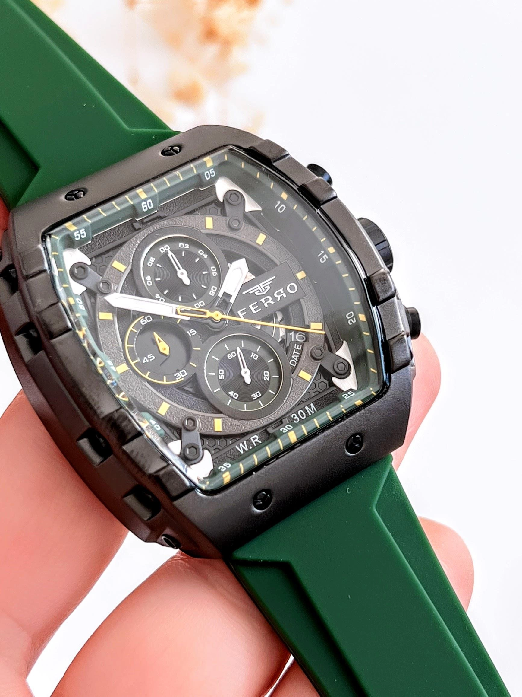 Fm11001Y Ferro İç Fonksiyonları Aktif Chronograph 30 Mt Suya Dayanıklı Erkek Kol Saati