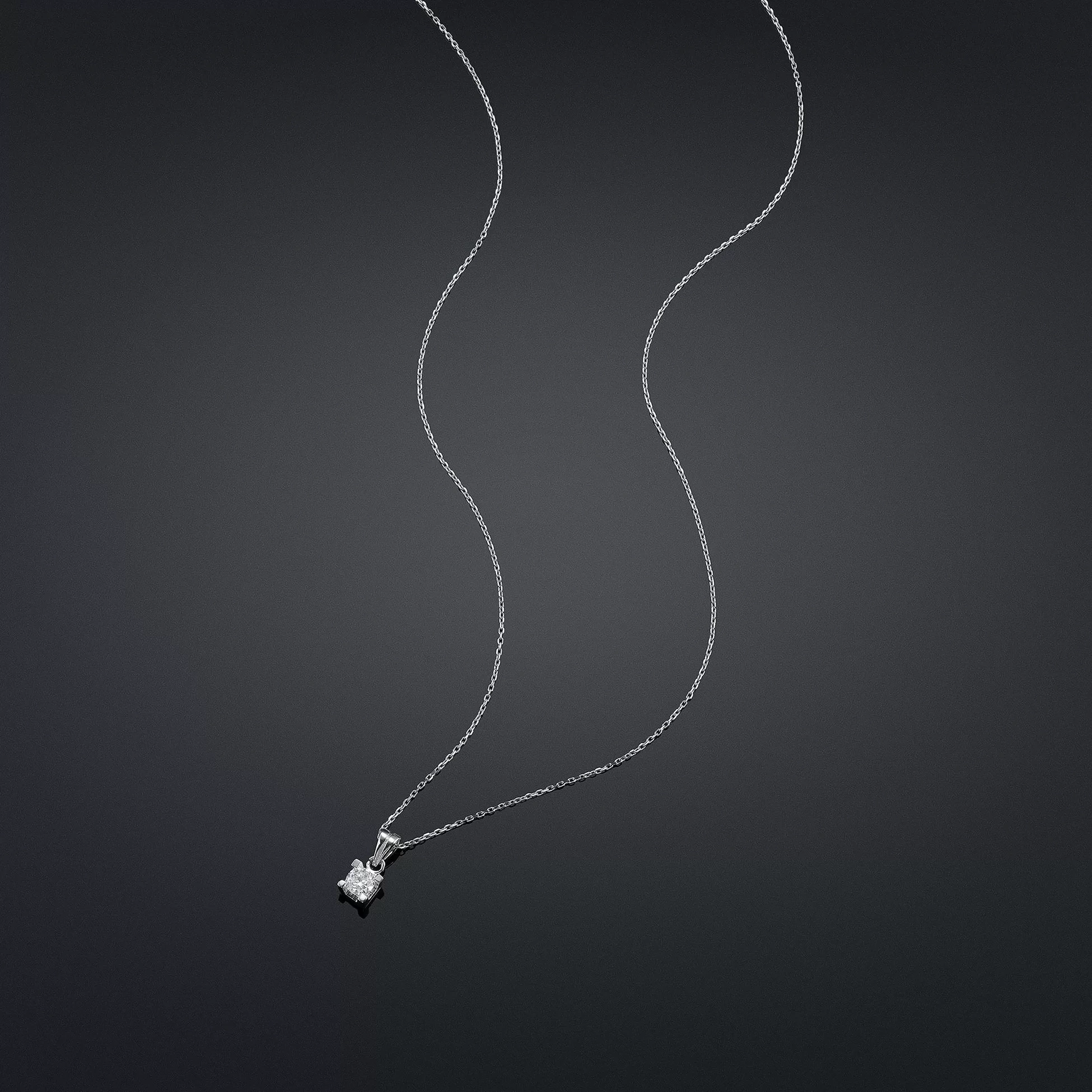 0.30 Ct. Pırlanta Kolye
