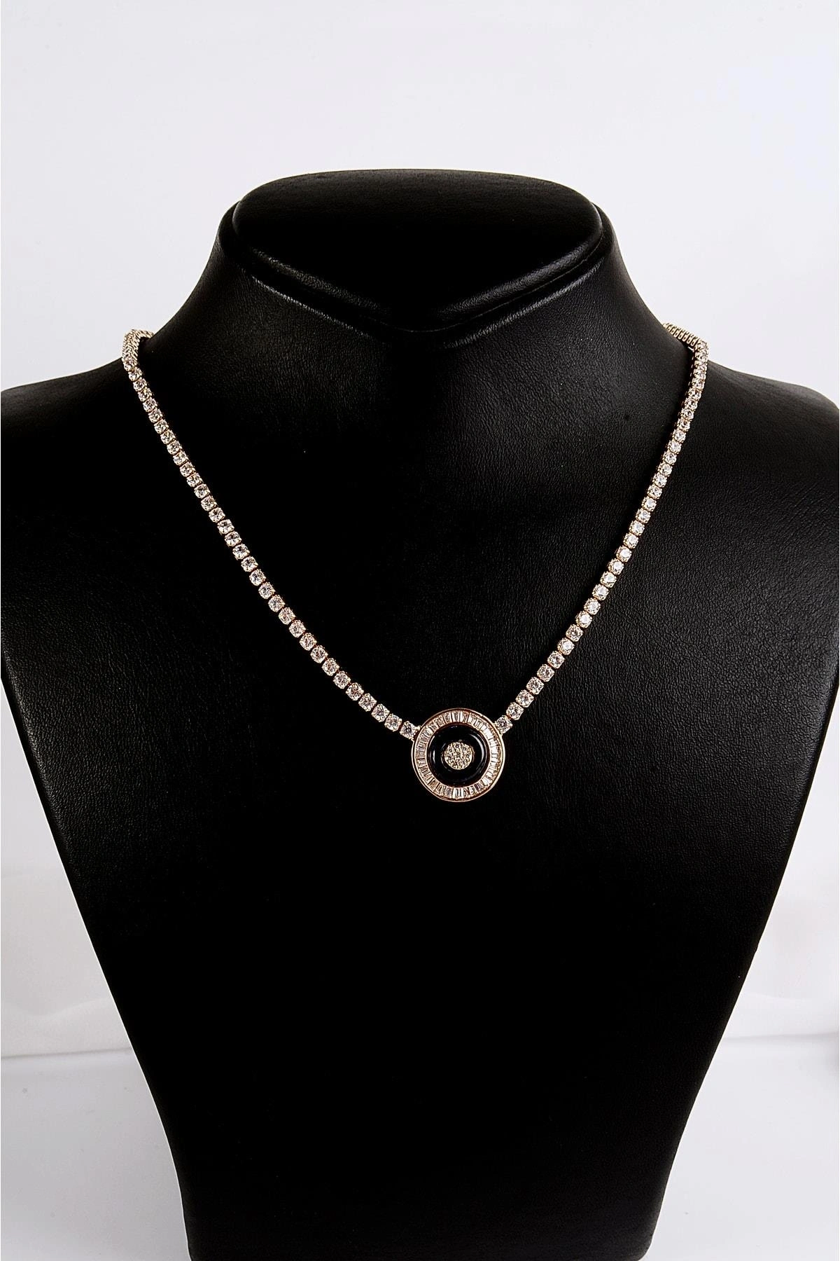 Çelik Özel Tasarımlı Zirkon Taşlı Gold ve Gümüş Renkleri Çelik Kolye