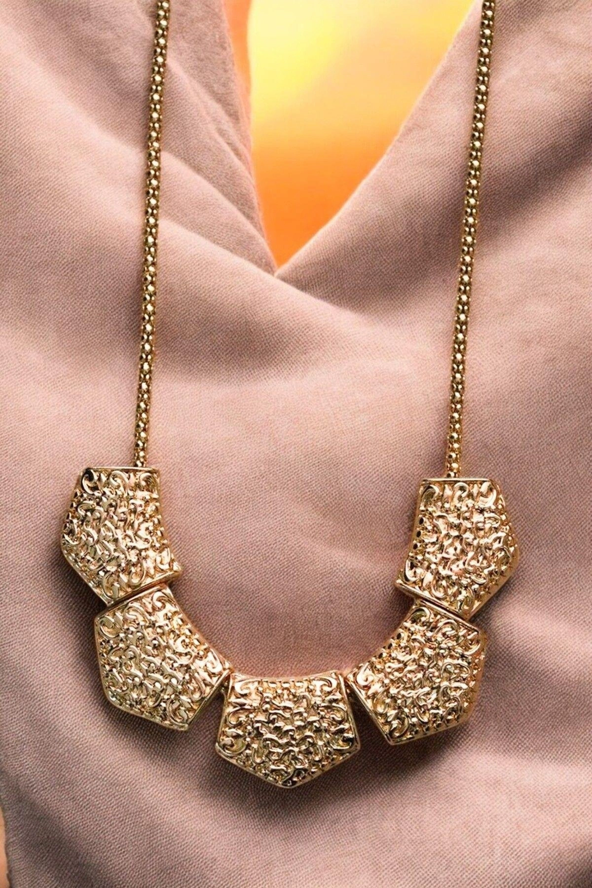 Özel Tasarımlı Kalın Yılan Zincirli Gerdanlık Kolye