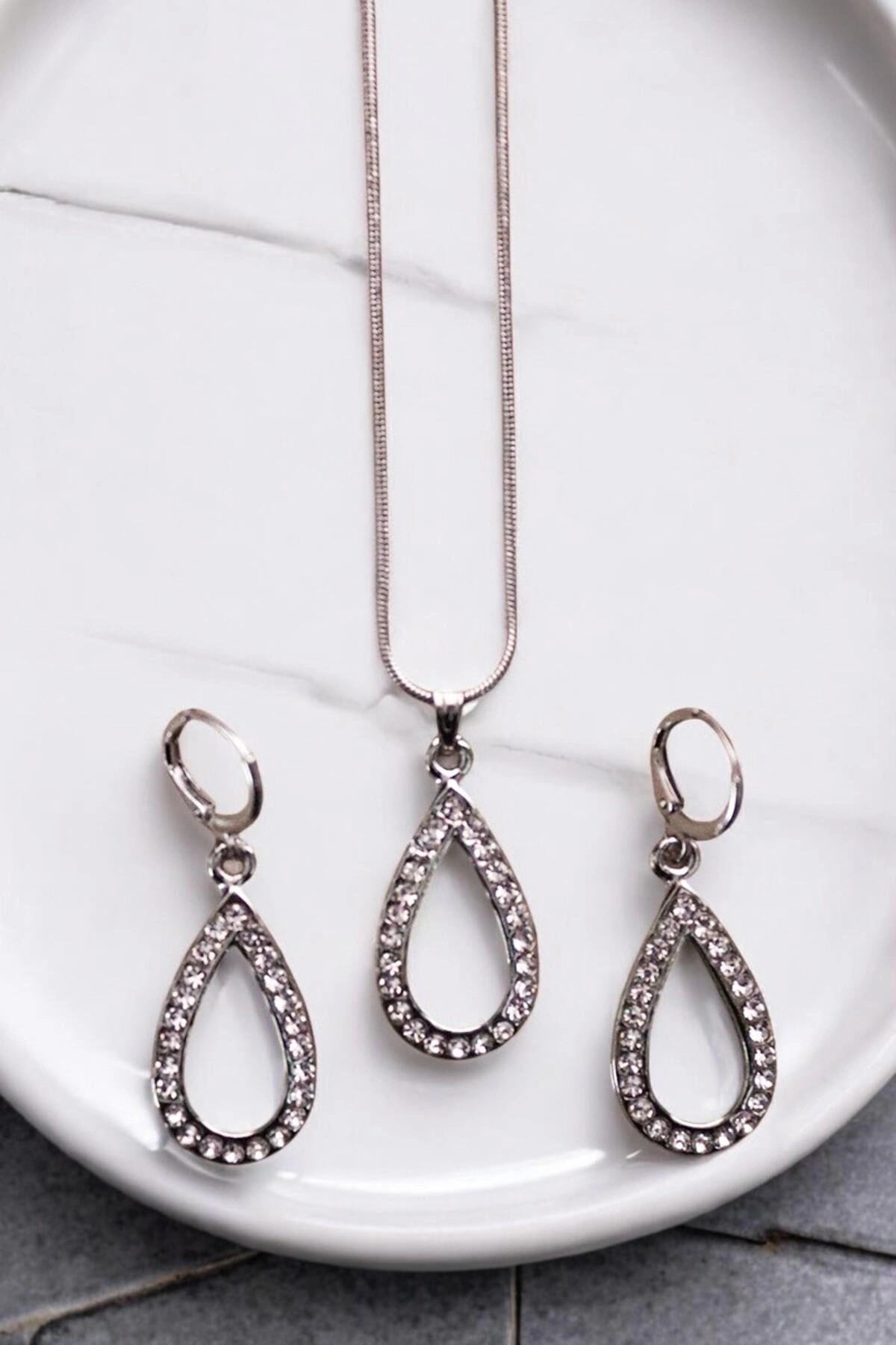 Damla Tasarımlı Kolye Küpe Takım Seti