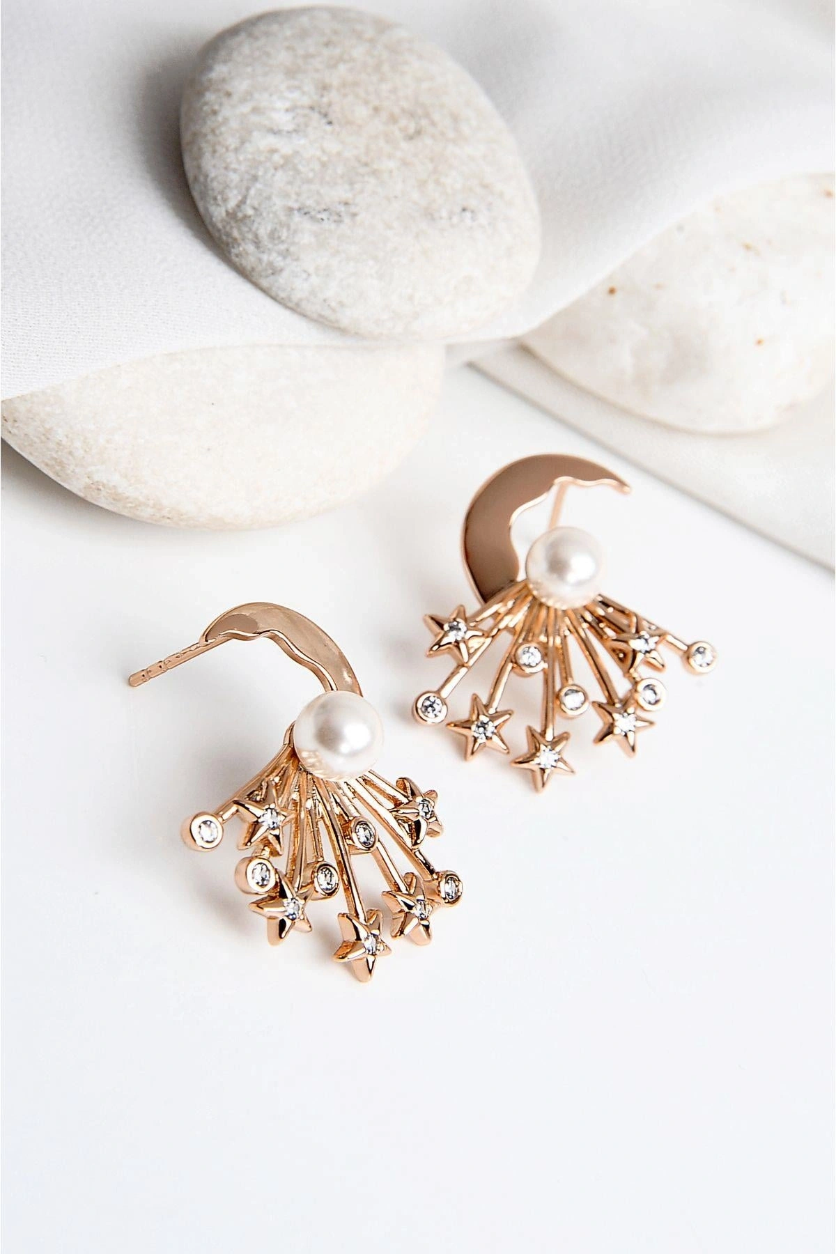 Xuping Alerji Ve Kararma Yapmama Garantili Zirkonium Taşlı Küpe