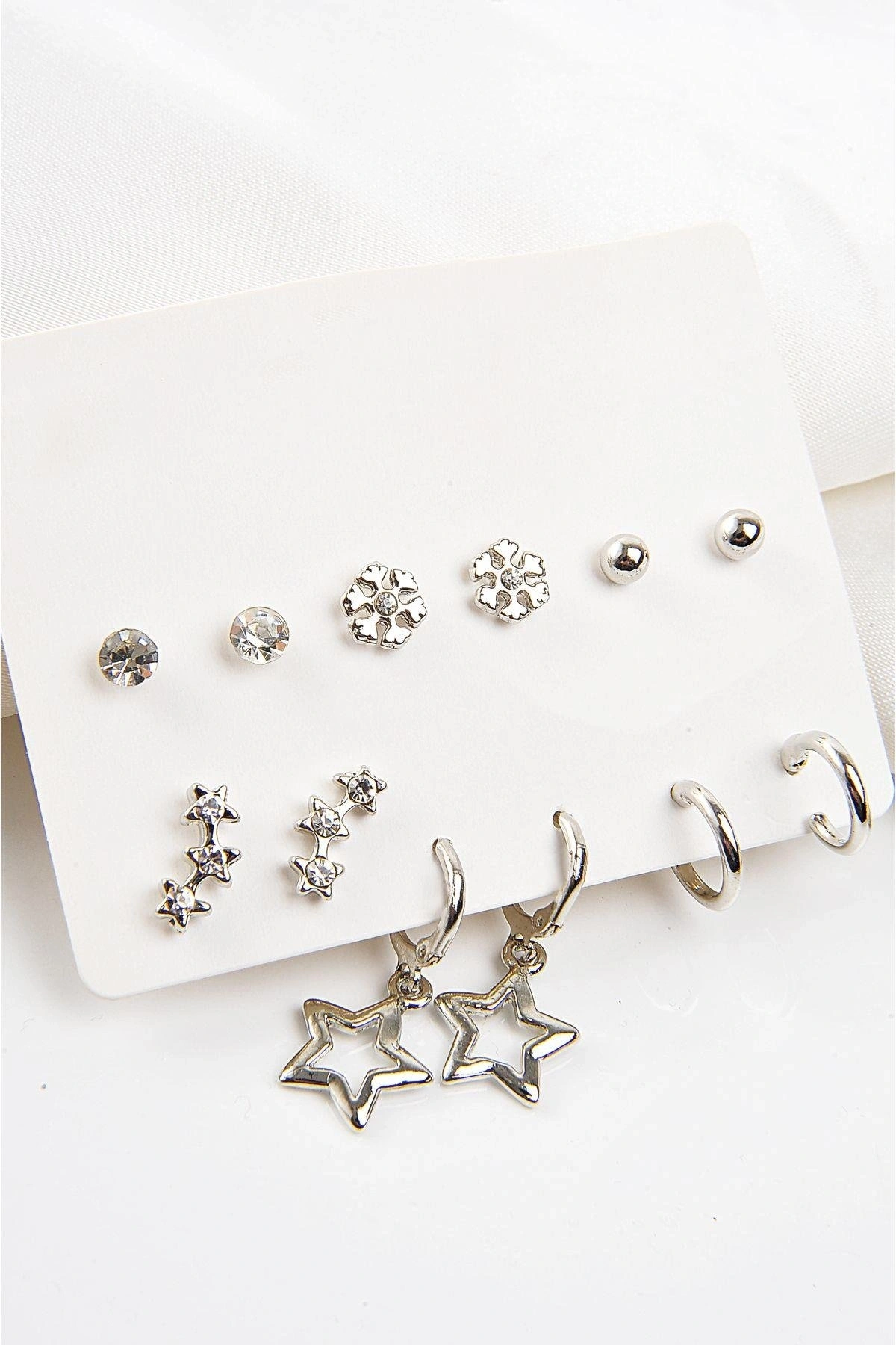 Yıldız Tasarımlı Kar Taneli Gold Renkli Sıralı Yıldızlı 12li Unisex Küpe Seti