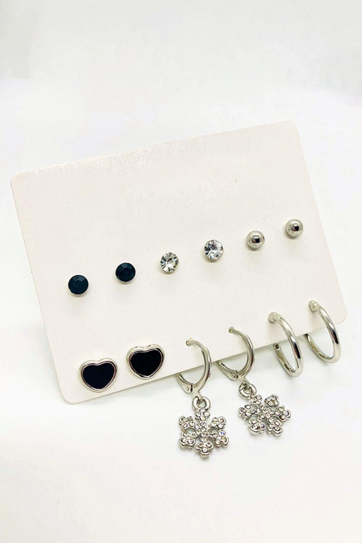 Kar Tanesi Tasarımlı Kalpli Tektaş ve Top Küpeli 6lı Küpe Set