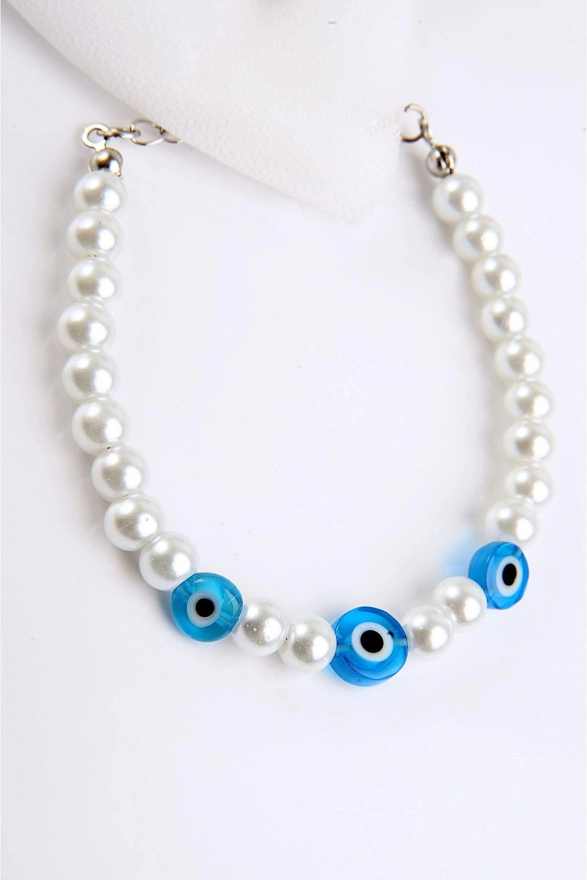 İnci Boncuklu Nazarlık Figürlü Gümüş Renkli Bileklik