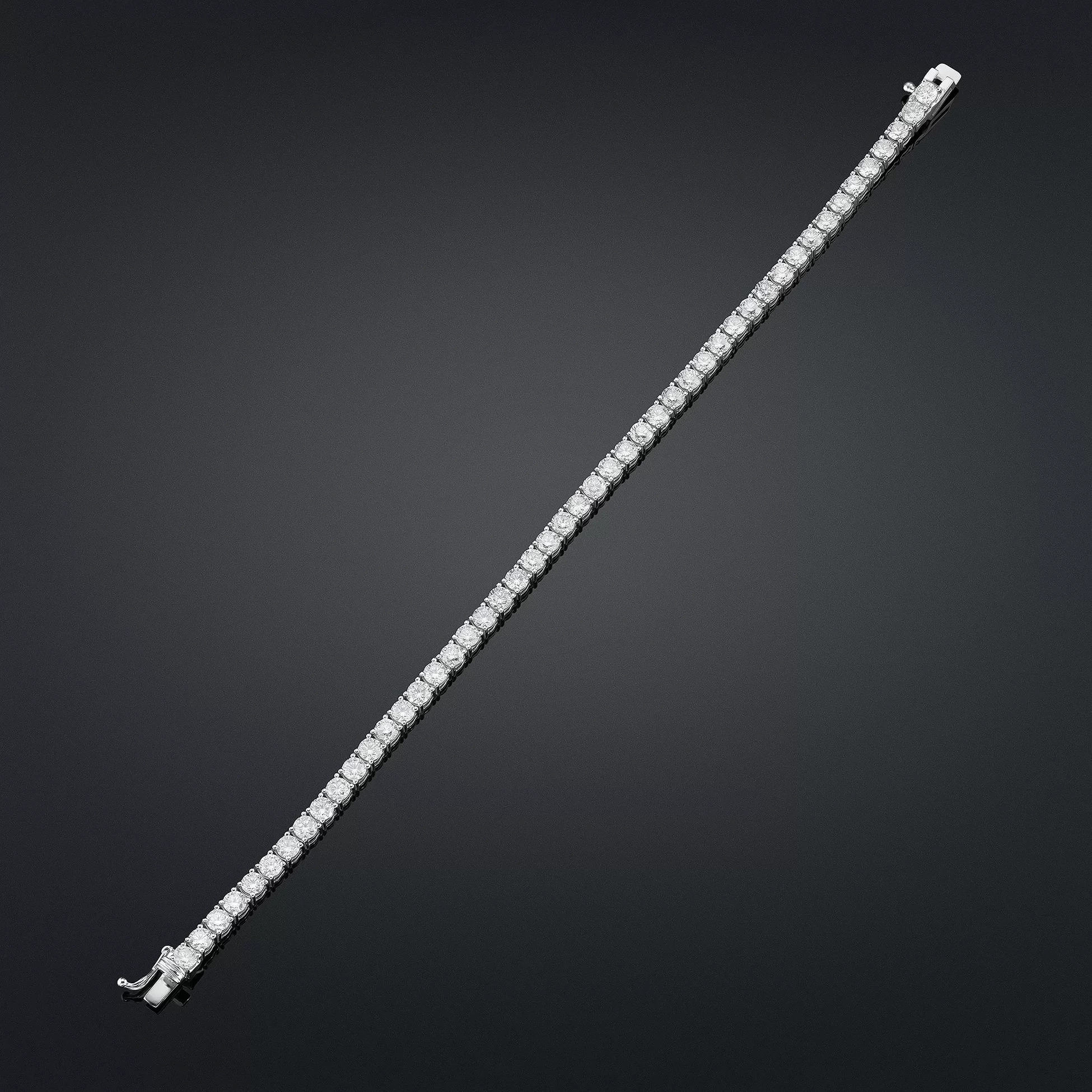 7.99 Ct. Pırlanta Bileklik
