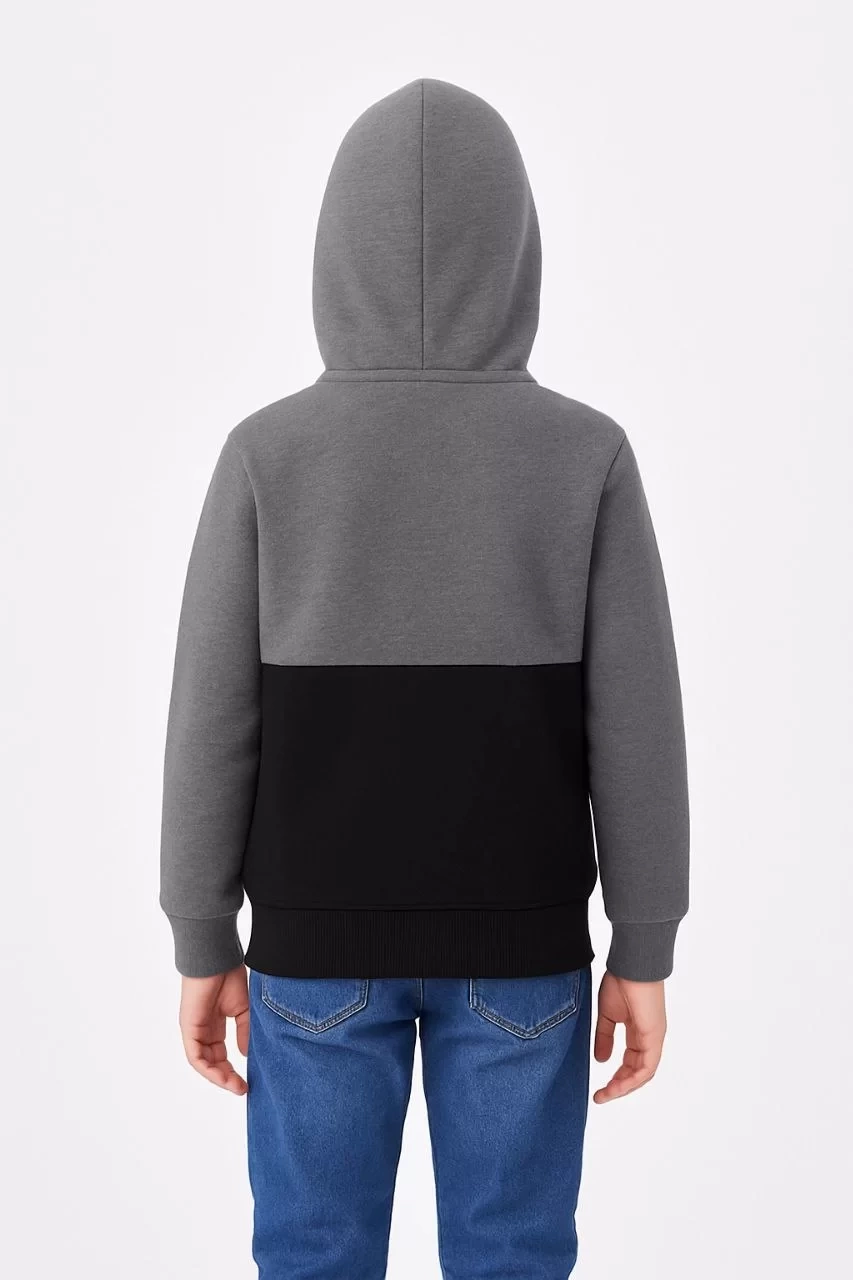 Erkek Çocuk Kapüşonlu Kanguru Cepli Parçalı SweatShirt - Renkli