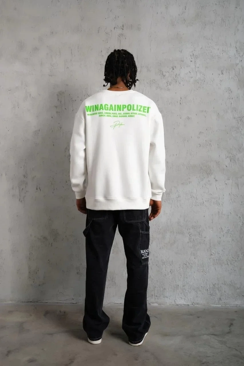 Erkek Oversize Sweatshirt – Beyaz Renk | Ön ve Sırt Baskılı, Üç İplik İçi Pamuklu Kumaş, Rahat Kalıp, Ribanalı Kışlık Sweat | Winagain Polizei Serisi - Beyaz
