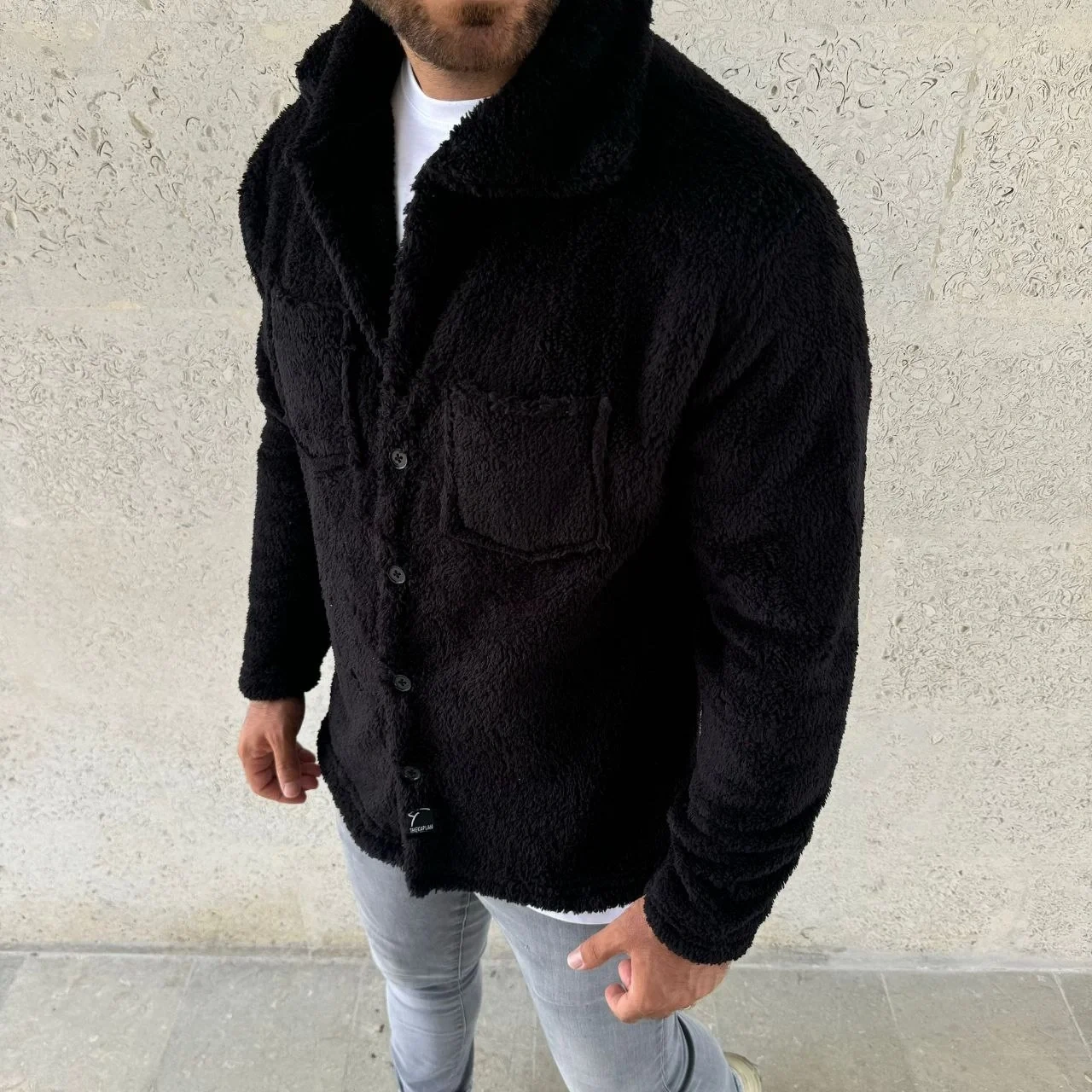 Erkek Pelüş Polar Hırka Gömlek – Yakalı, İlik Düğmeli, Göğüs Cepli, Yumuşak Dokulu Kışlık Regular Fit Rahat Günlük Model - Siyah