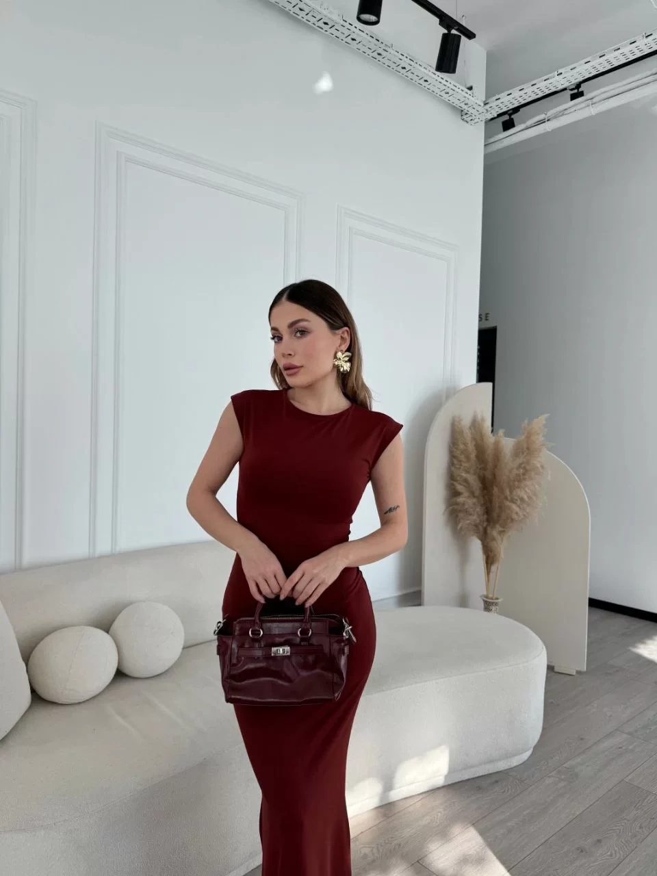 Kolsuz Uzun Likralı Elbise - Bordo