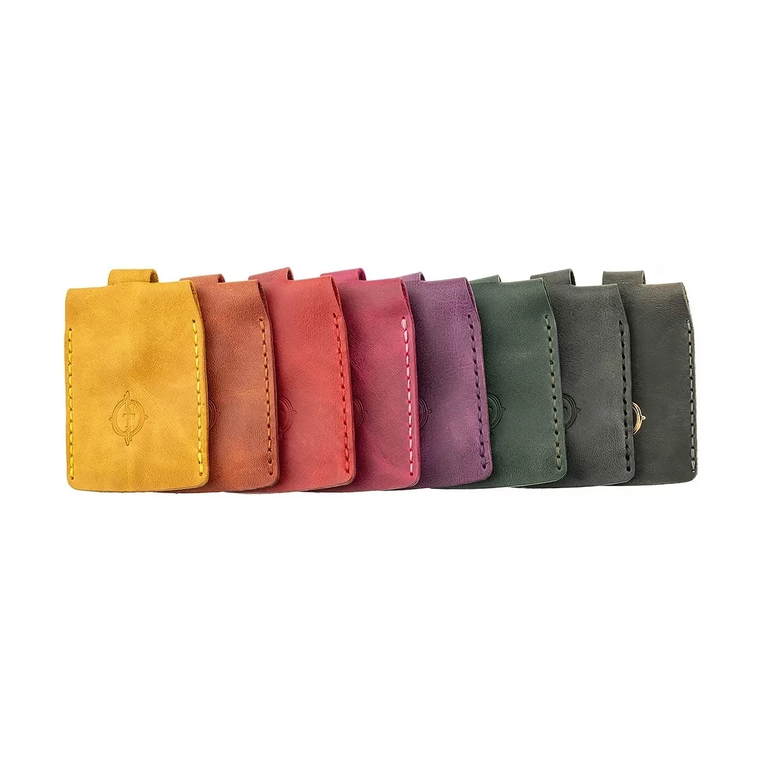 İsme Özel Çıtçıtlı Anahtarlık - % 100 Rainbow Deri - AG01001 - Lacivert