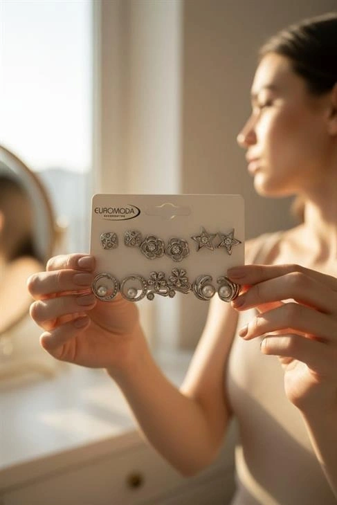 Yıldız Çiçek İnci Figürlü 6lı  Küpe Seti