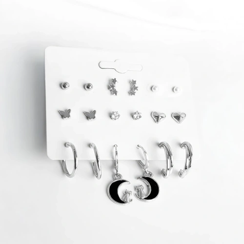 Ay Kedi Kelebek Sıralı Yıldız ve Kalp Tasarımlı İnci Zirkon Halka ve Top Küpeli 9lu Küpe Seti