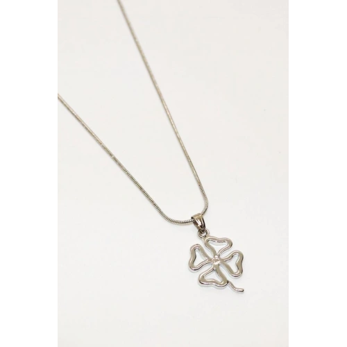 Yonca Tasarımlı Kolye Küpe Takım Seti