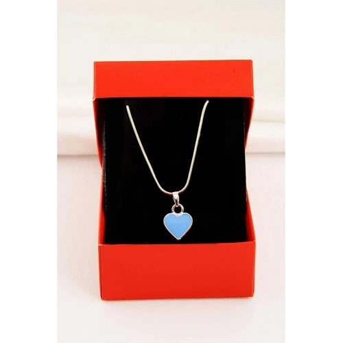 Kalp Tasarımlı Özel Yılan Zincirli Gümüş Renkli Kolye