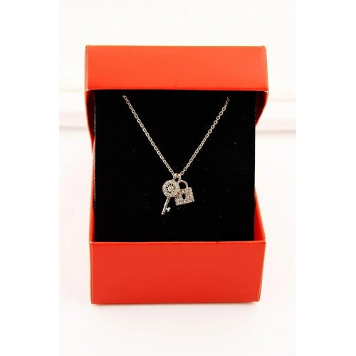 Kutulu Kilit Anahtar Tasarımlı Zirkon Taşlı Kolye