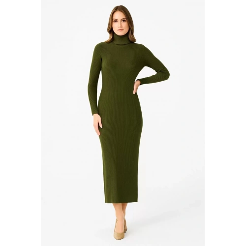 Kadın Boğazlı Triko Elbise – Uzun Fitilli Esnek Dokuma, Tam Kalıp, Kışlık & Baharlık Şık Rahat Stil, 130 cm Midi Boy Elbise - Haki