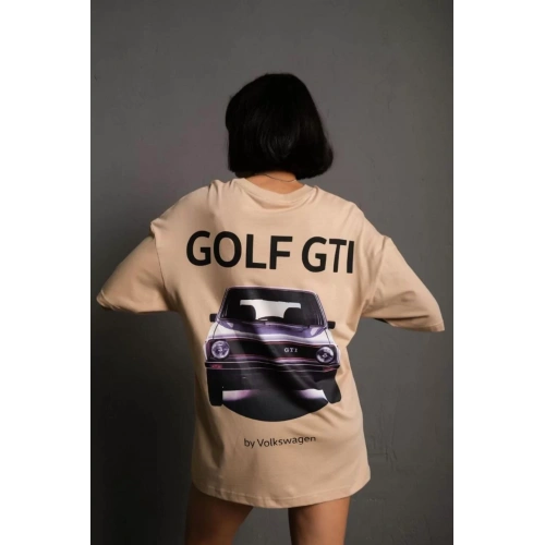 Kadın Oversize Baskılı Tişört – Golf GTI Retro Araba Desenli, Ön & Arka Dijital Baskı, Sokak Modası Stil - Bej