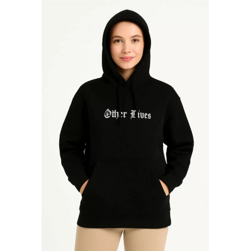 Kadın Kapşonlu Sweatshirt – Oversize Üç İplik Şardonlu Hoodie, “Other Lives” Ön & Arka Baskılı, Kanguru Cepli, Kışlık Rahat Günlük Stil- Siyah
