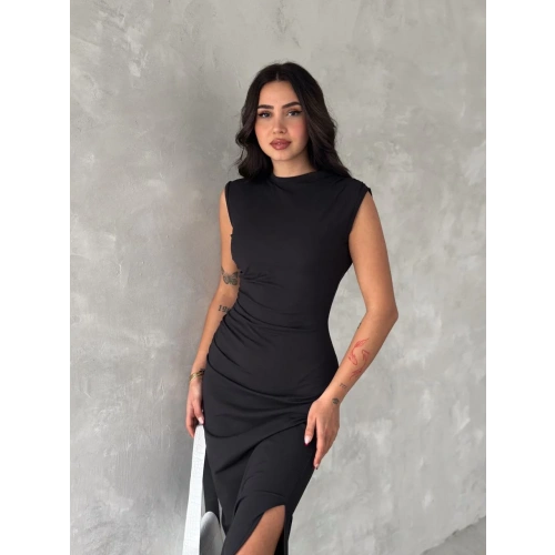 Kolsuz Yırtmaçlı Uzun maxı boy Elbise - Siyah