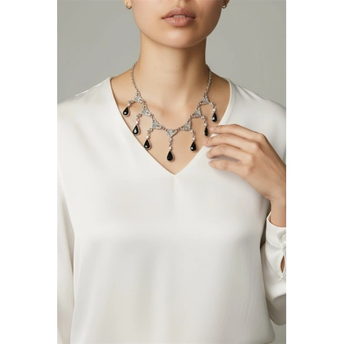 ÖZEL TASARIMLI SİYAH DAMLA TAŞ FİGÜRLÜ GÜMÜŞ KAPLAMA GERDANLIK KOLYE