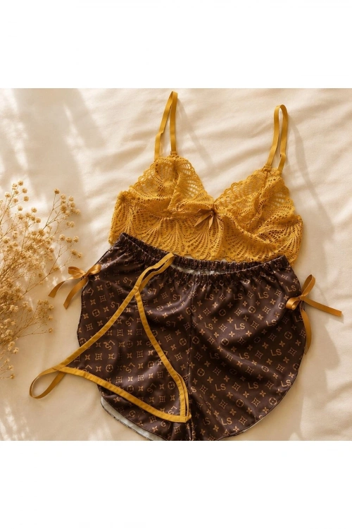 Saten Dantelli Şortlu Pijama Takımı