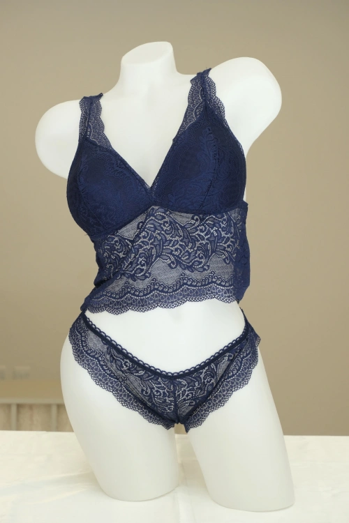Dantel Bralet ve Külot Takımı