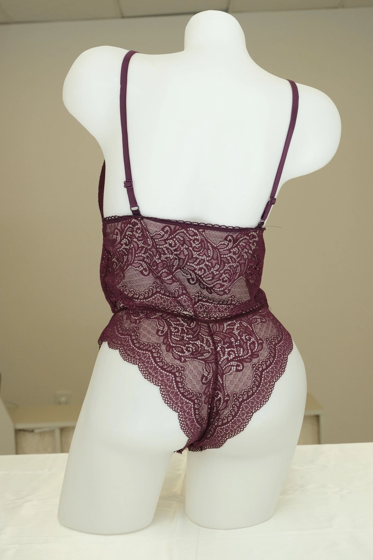Dantel Bralet ve Külot Takımı