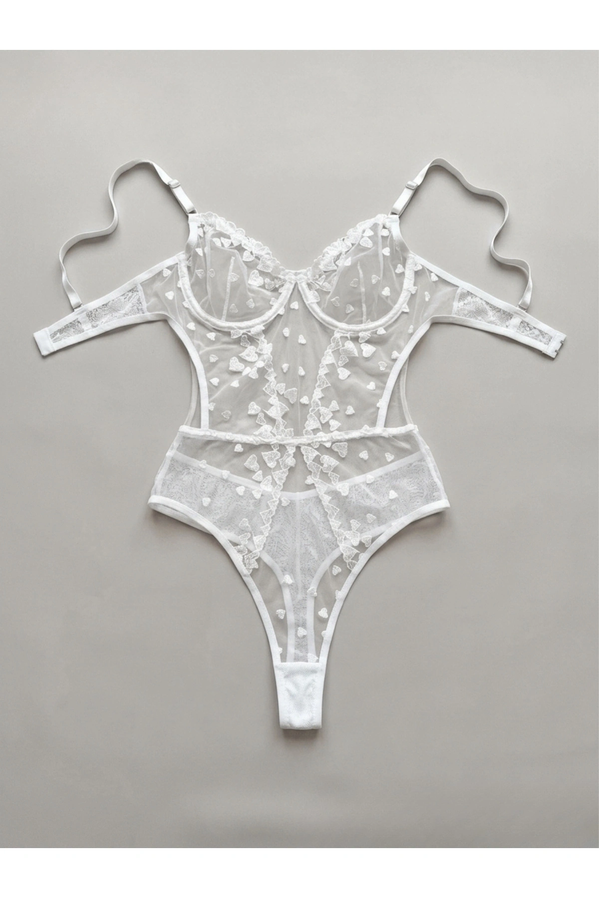 Kalp İşlemeli Transparan Dantel Bodysuit