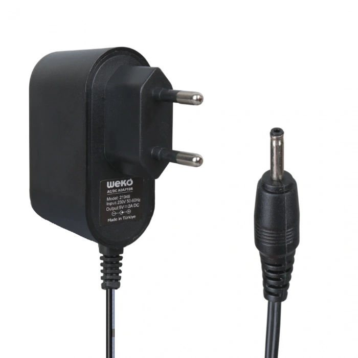 5 VOLT - 2 AMPER 2.5*0.7 İNCE UÇ YERLİ ÜRETİM PRİZ TİPİ TABLET PC ADAPTÖRÜ (5047)