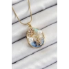 316L Çelik Zincir Zirkon Taşlı Mavi Beyaz Sanatsal Portre İnci Detaylı Ağaç Ve Kelebek Figürlü Model Gold Renk Kadın Kolye