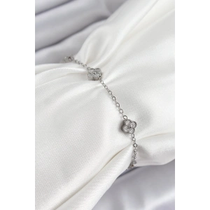 316L Çelik Yonca Model Gümüş Renk Kadın Bileklik