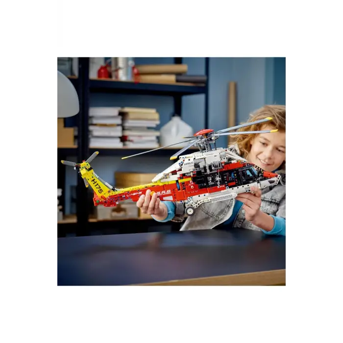 LEGO TECHNIC AIRBUS H175 R HELICOPTER