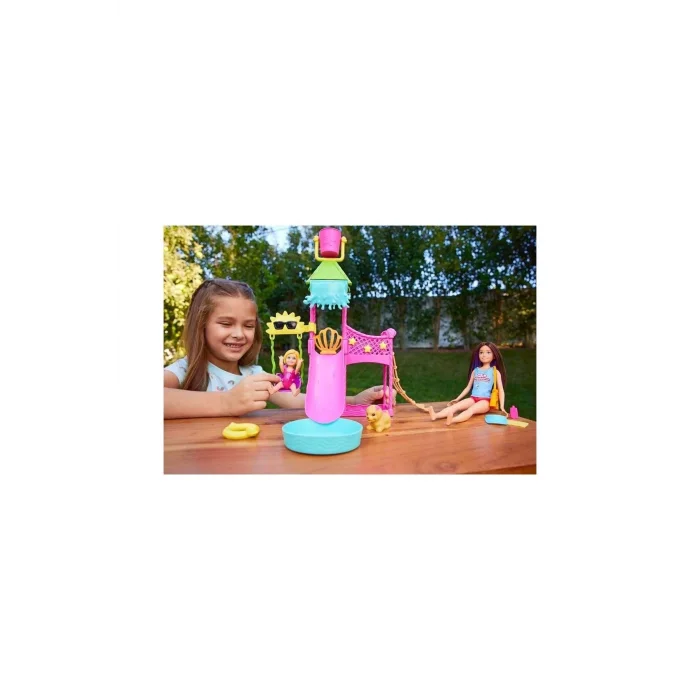 BARBIE SKIPPERIN SU PARKI EĞLENCESİ OYUN SETİ