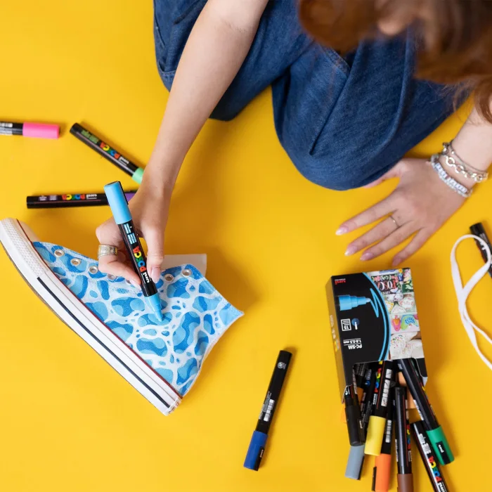 Uni-Ball PC-5M Su Bazlı Poster Markörü, Mavi