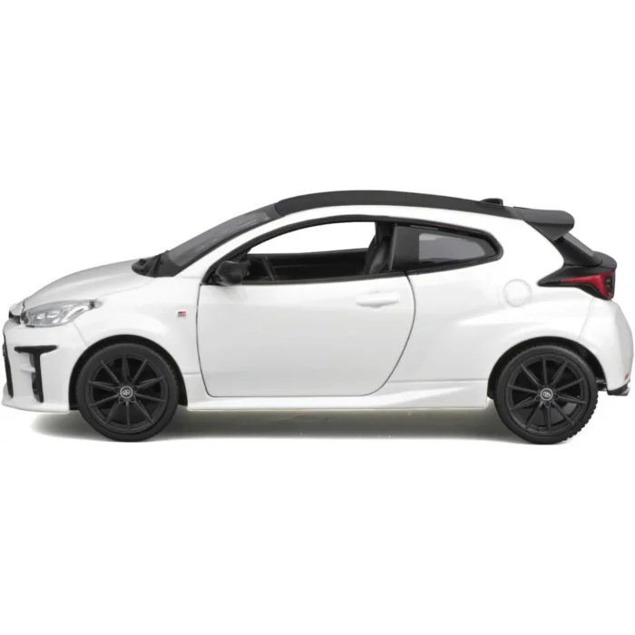 MAİSTO  NECO MAY 1/24 Toyota GR Yaris by Maisto in Red 32909 Model Car