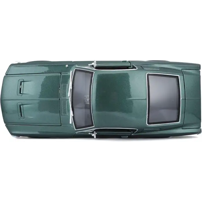 MAISTO 1967 FORD MUSTANG GTA FASTBACK (1:18)