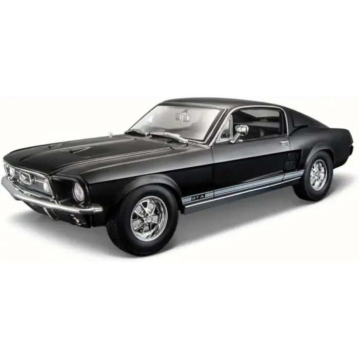 MAISTO 1967 FORD MUSTANG GTA FASTBACK (1:18)