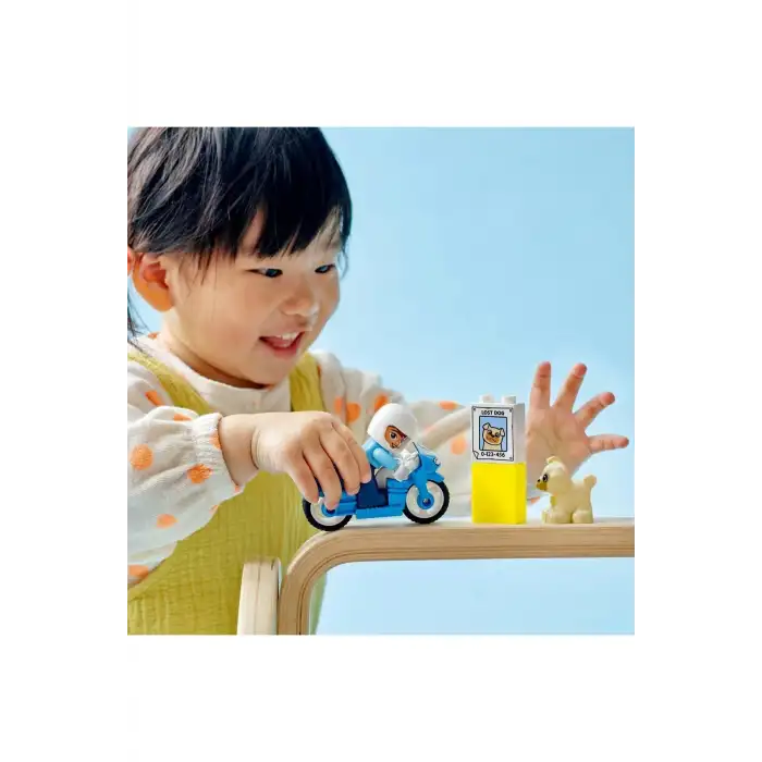 LEGO POLICE MOTORCYCLE