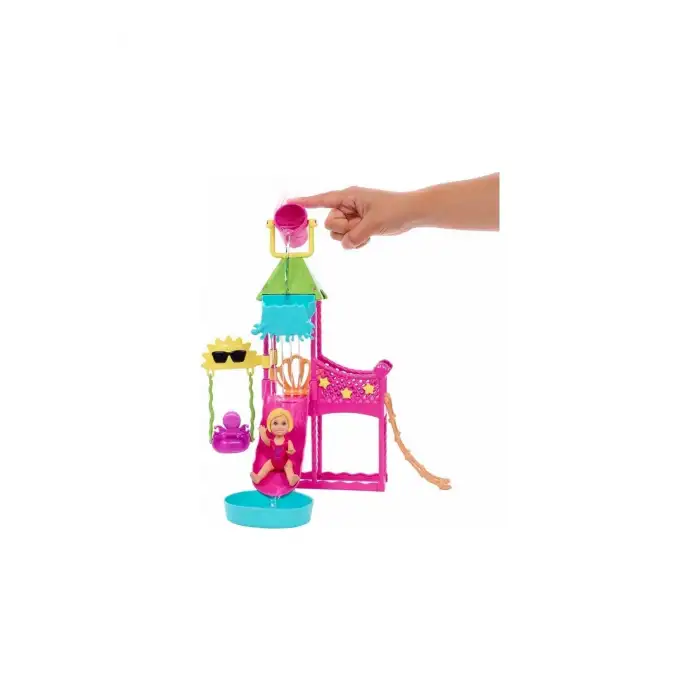 BARBIE SKIPPERIN SU PARKI EĞLENCESİ OYUN SETİ