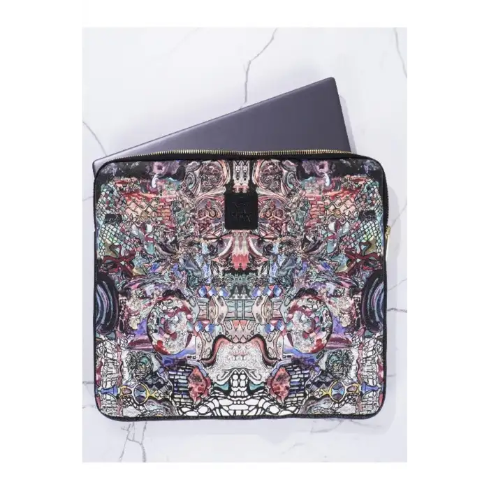 ÖNDER MİNBAG BASHAQUES LAPTOP KILIFI