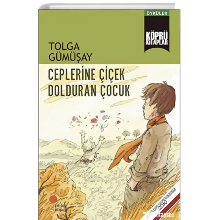 Ceplerine Çiçek Dolduran Çocuk