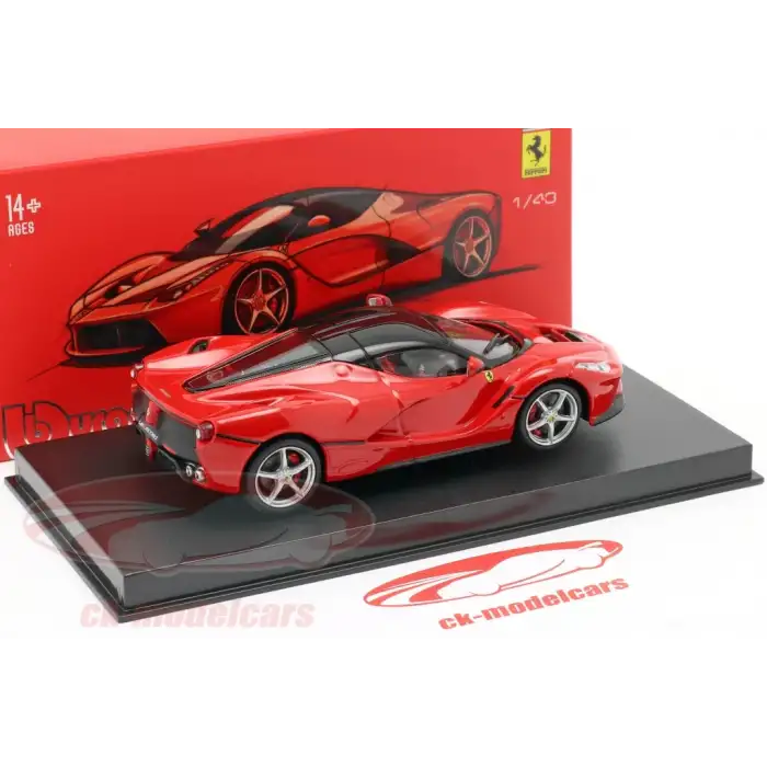 FERRARİ LAFERRARİ RED / BLACK 1:18 BBURAGO