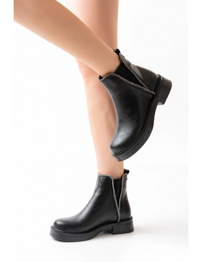 02-02 Siyah Taş Aksesuarlı Lastikli Günlük Kadın Bot