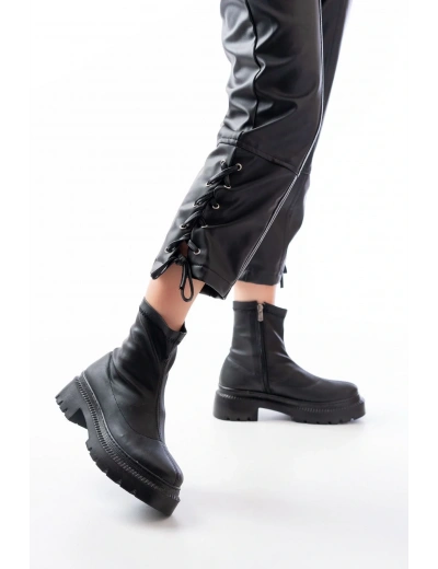 236-2011 Siyah Streç Fermuarlı Günlük Kadın Bot