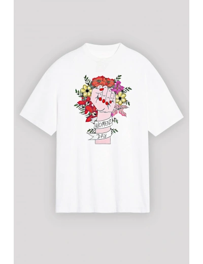 8 Mart Dünya Kadınlar Günü Baskılı Oversize Bisiklet Yaka T-shirt - Beyaz