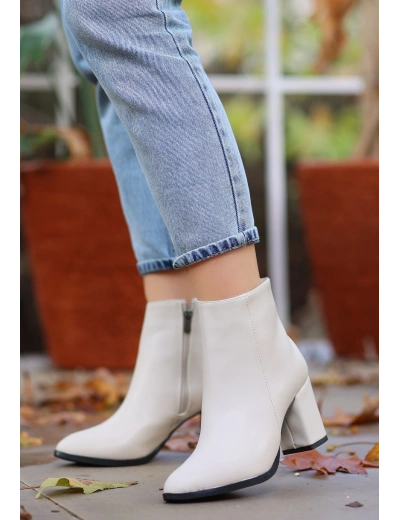 Biya Bej Cilt Topuklu Bot