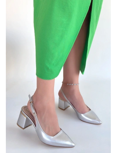 Buant Gümüş Cilt Topuklu Ayakkabı