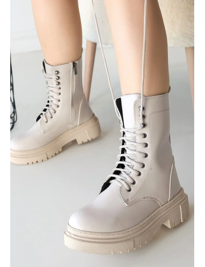 Caxa Bej Cilt Bağcıklı Bot